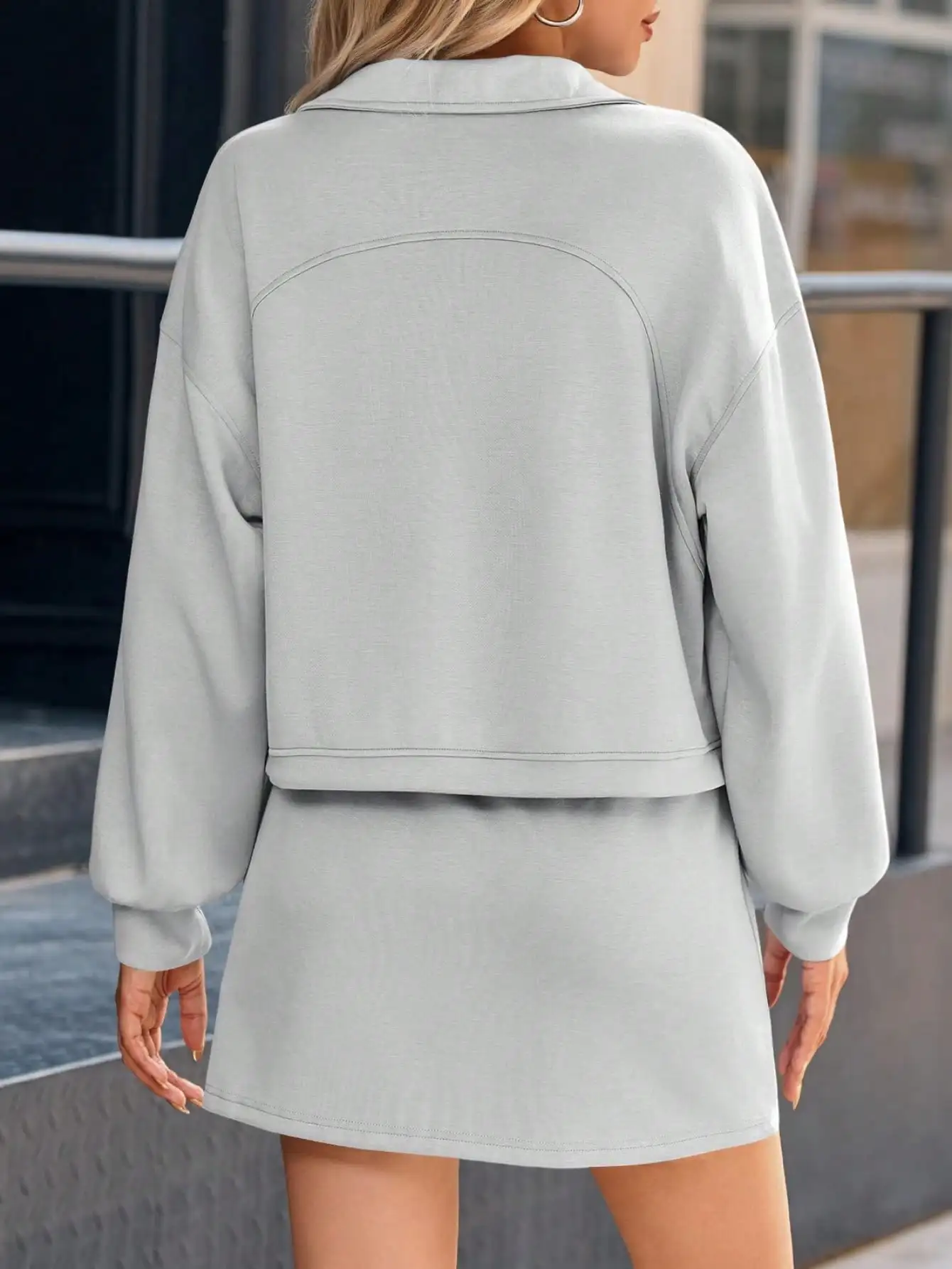 Conjunto casual feminino Fisoew, moletom recortado aconchegante e mini saia, roupa de lounge