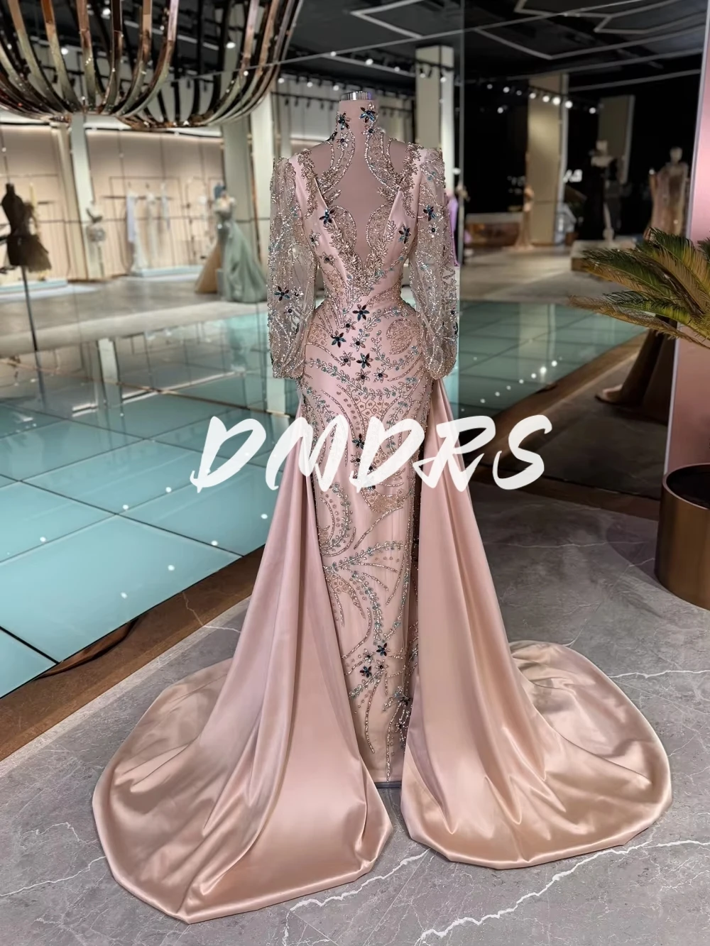 

Detachable Train Heavy Beaded Evening Dress Illusion Long Sleeve Wedding Party Gown Customized Sparkly Crystal Prom Dresses