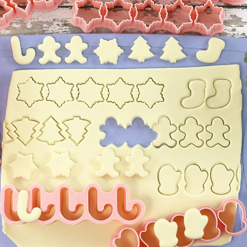 Mini Christmas Cookie Cutters Stamp Xmas Tree Gingerbread Man Pattern Biscuit Embosser Mould Cake Fondant Baking Decorating Tool