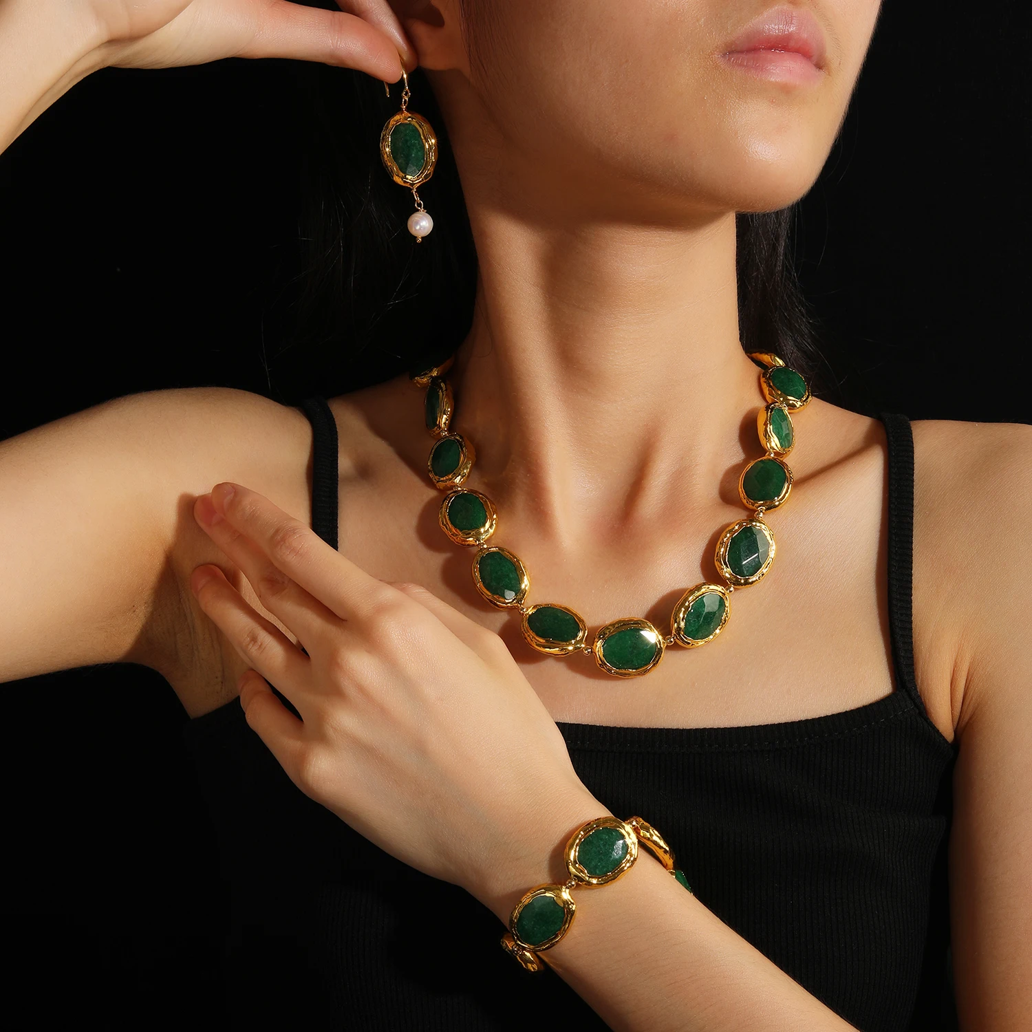 

Vintage Bohemia Style Green Jade Necklace Earrings Bracelet Set 24K Gold Natural Gemstone for Daily Wear Anniversary Gifts