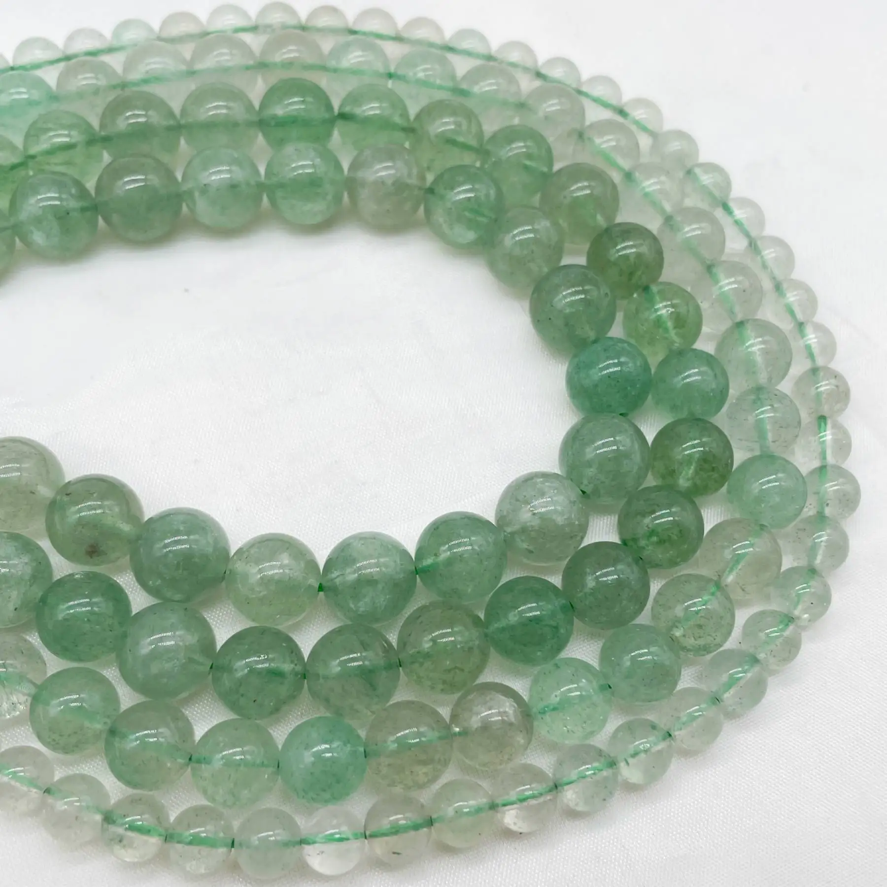 

Natural Stone Beads Green Strawberry Quartz Crystal Gem Round Loose Spacer Beads 6 8 10mm For Bracelets Necklace Jewelry Making