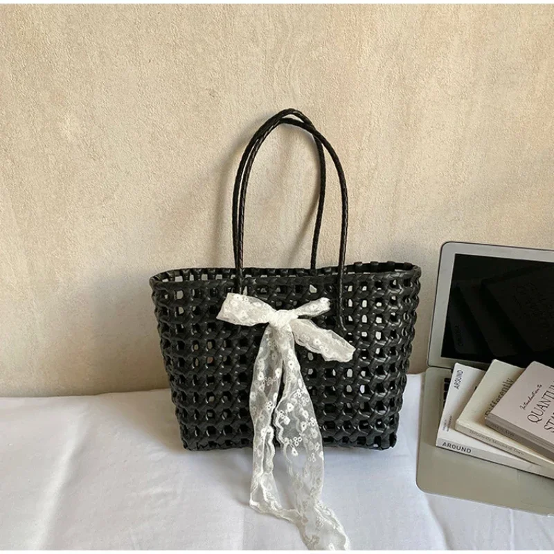 Koreanische Hohlgeflochtene Schleifen-Handtasche, Süße Einfarbige Gemüsekorb-Tasche, Lässige Vielseitige Schultertasche mit Großer Kapazität, Neu – Detail 20