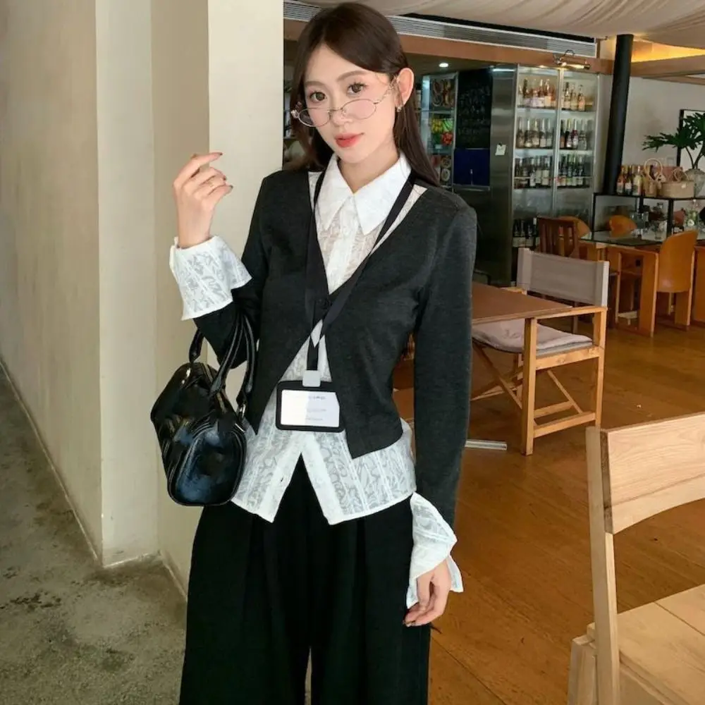 Coupe ajustée faux deux pièces haut Style coréen col rabat dentelle à manches longues tricots doux Patchwork dentelle chemises tricots