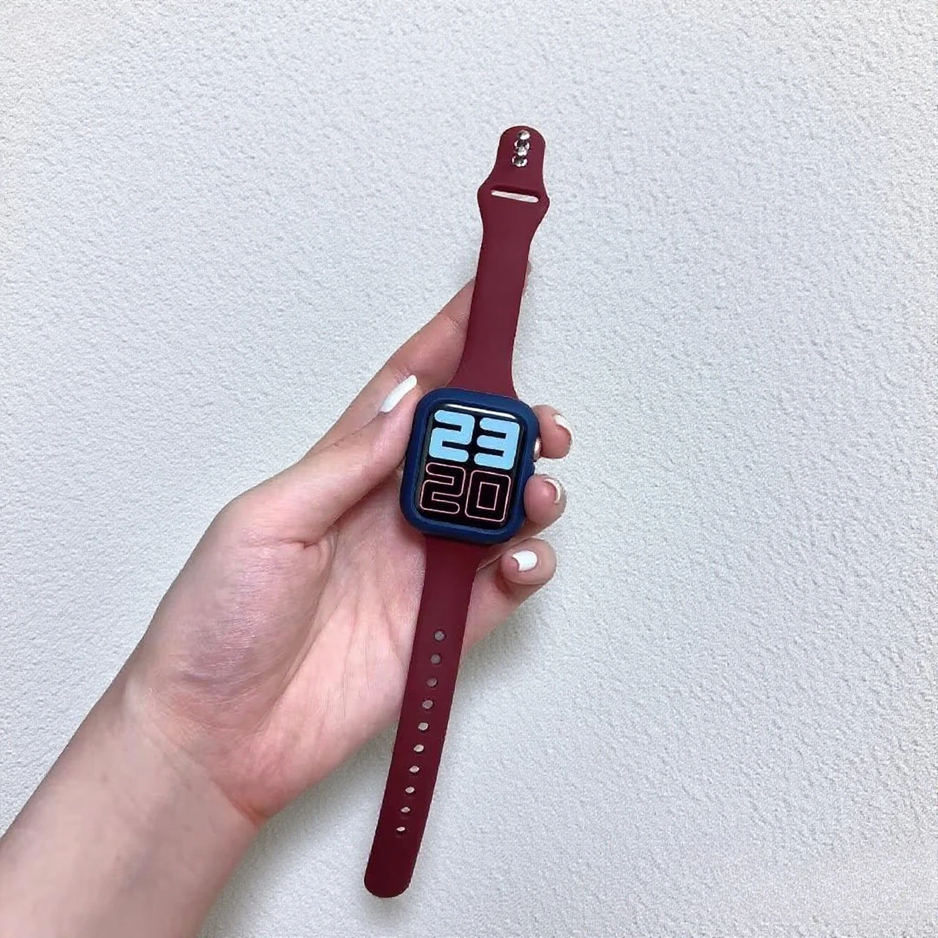 Adatto per Apple Watch con 45 44 41 40 42-46mm Bracciale sportivo Slim Silicone sulcone inwatch Serie 8-5 SE 4 9 10 Ultra 2 49mm