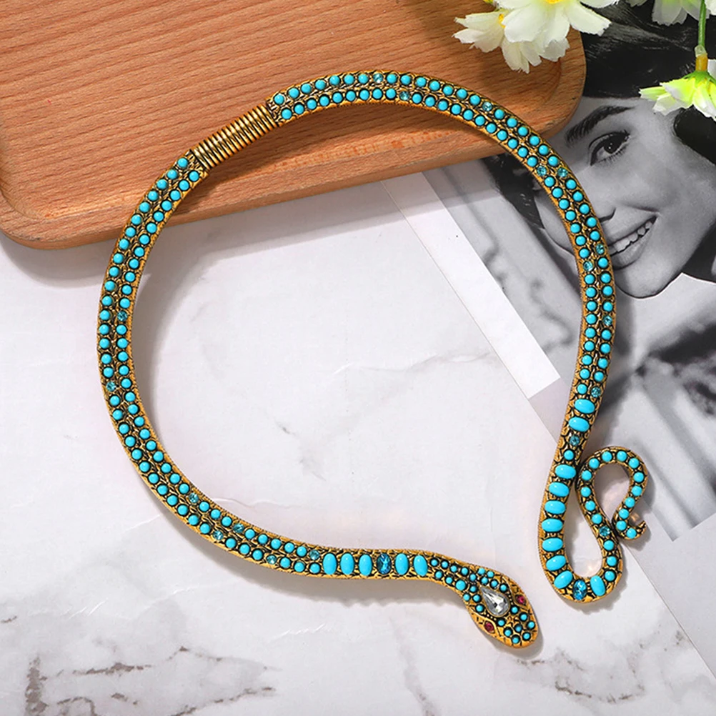 

Alloy Diamond Necklace Retro Choker for Women Vintage Stunning Snake Jewelry Turquoise Chain