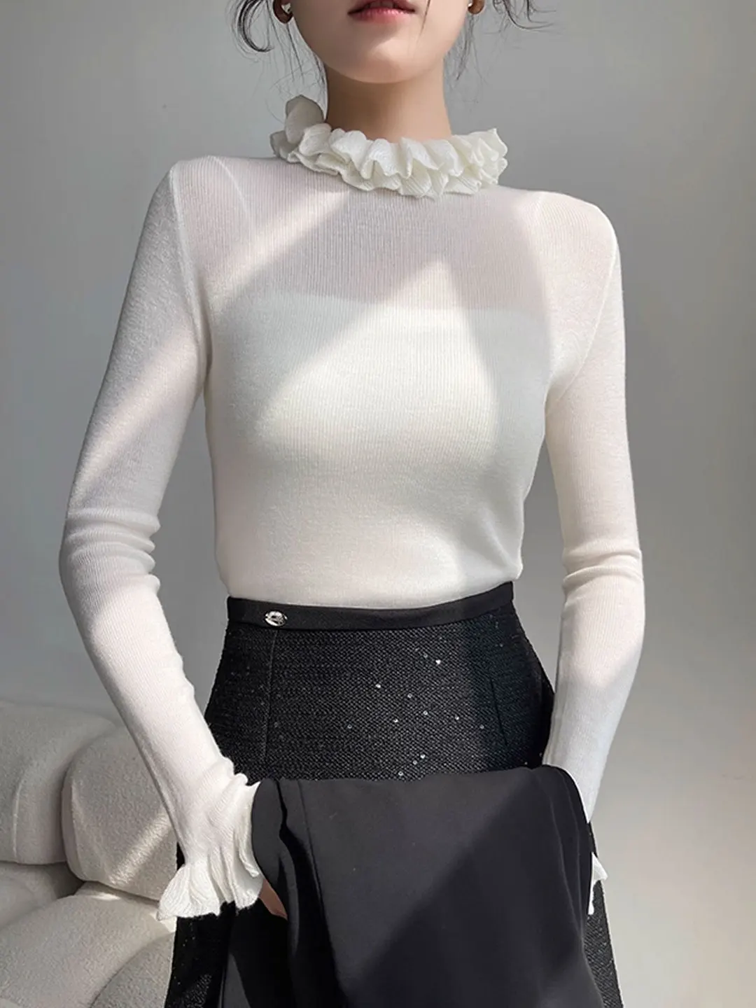 

White Half High Collar Knitted Base Shirt Women's Autumn Winter Small Fragrance Style Coat Inner Match Sweater Design Sense L...
