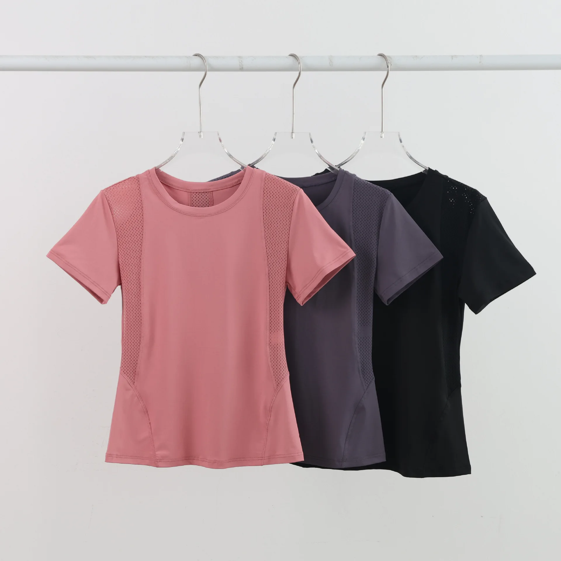 2026 Woman Fashion Summer New Mesh Panel Short Sleeve Mesh Breathable Quick-Dry Fitness Running Shorts