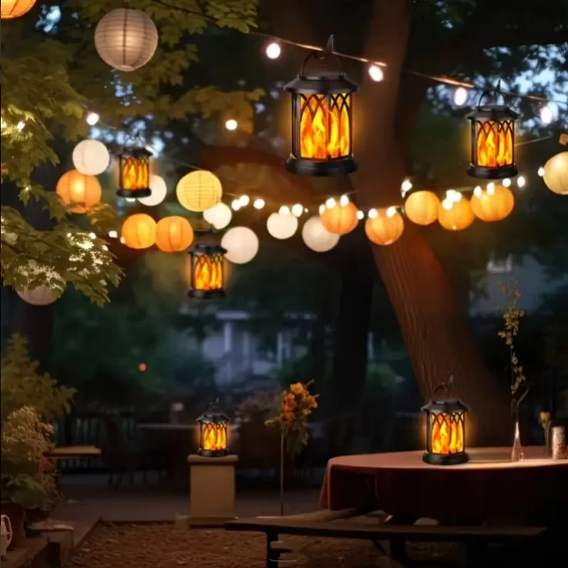 فانوس LED لهب معدني يعمل بالطاقة الشمسية، ضوء معلق خارجي عالي التحمل يعمل بالطاقة الشمسية لتزيين عطلة الفناء وعيد الميلاد