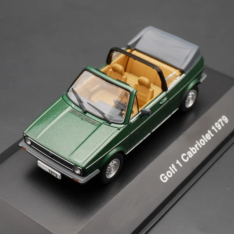 Diecast 1:43 Scale  Golf 1979 Model Alloy Car Finished ProductSimulation Series Toy Automobile Souvenirs  Collection Gift