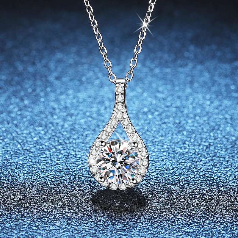 D color moissanite necklace pendant angelic temperament simple 1 carat moissanite silver necklace platinum PT950 mark