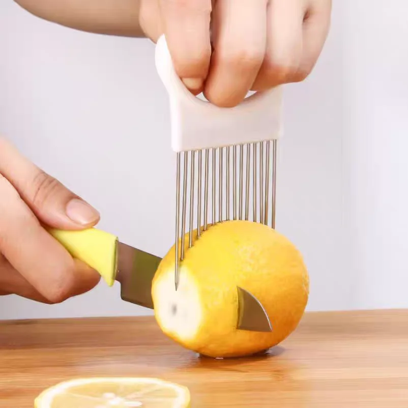 

1 Piece Easy Cut Onion Holder Fork Stainless Steel +Plastic Vegetable Slicer Tomato Cutter Metal Meat Needle Gadgets Meat Frok