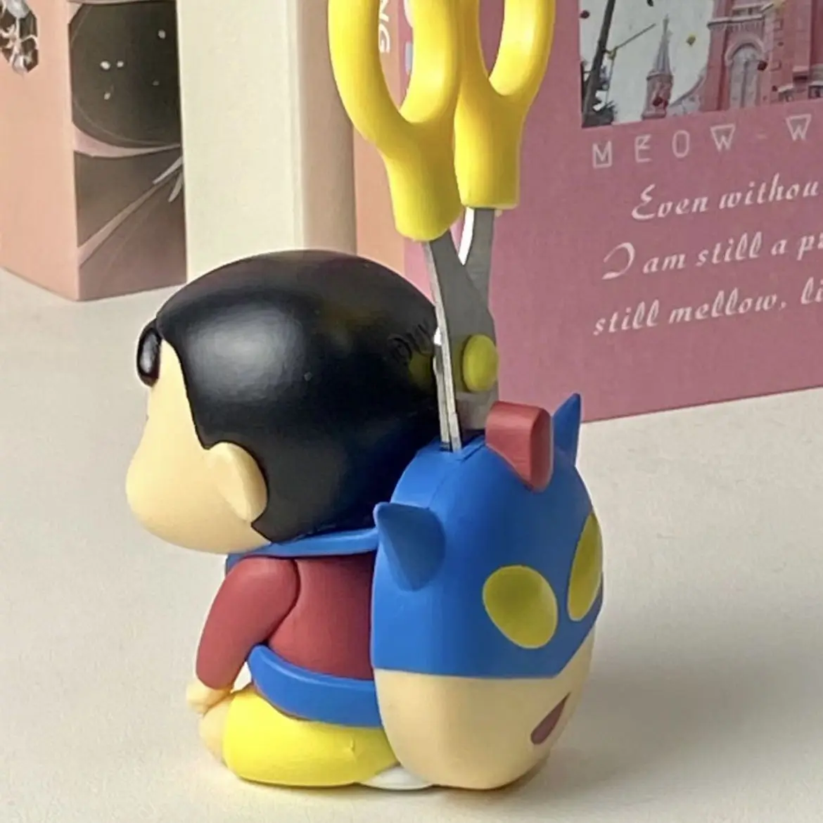 

Kawaii Crayon Shin Chan Handmade Scissors Desktop Storage Cute Cartoon Creative Student Desktop Ornament Gift Girls Gifts Toys