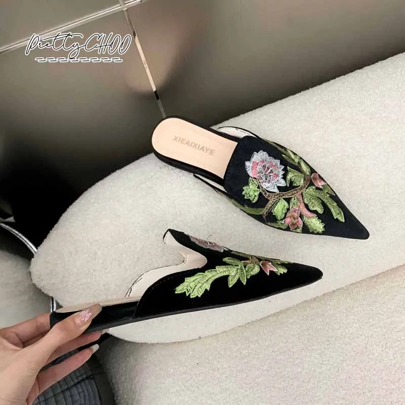 Luxury Embroidery Velvet Mules Woman Elegant Pointed Toe Flower Velour Slide Sandals Ladies Evening  Vintage Slip-on Flat Shoes