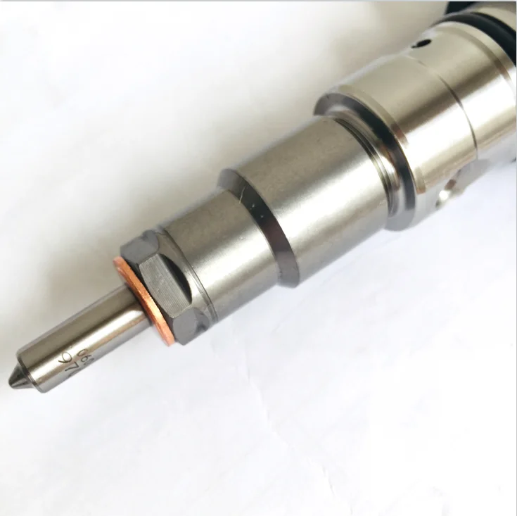 Injetor Common Rail 0445120007 0445120212   Para bico injetor Cummins Iveco EuroCargo 0445120007 0445120212 2830957 4896444