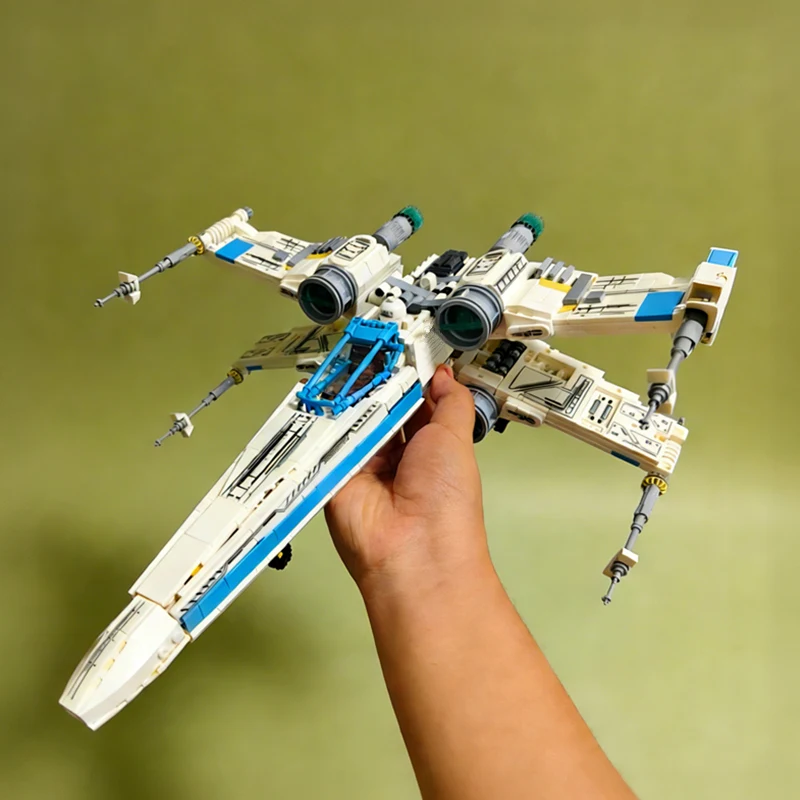 

Space Aircraft Military Star-ship Galaxy Battle Ship StarFighters Model Building Blocks Bricks Toys Gift Children Birthday