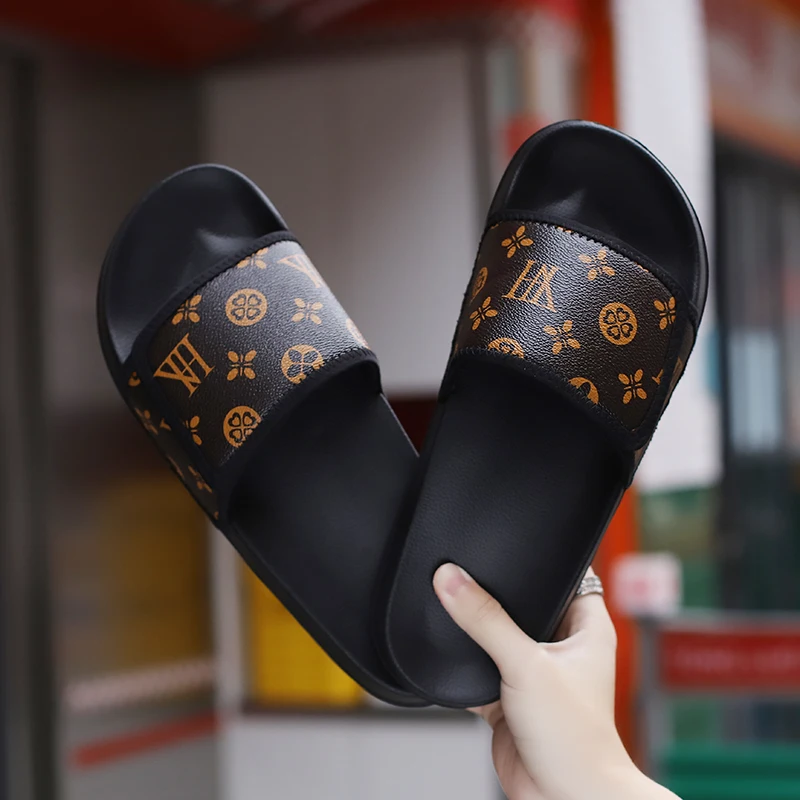 Men\'s summer slippers for outdoor wear, cool slippers, one line slippers, Korean version beach shoes, anti slip fashion, outdoor
