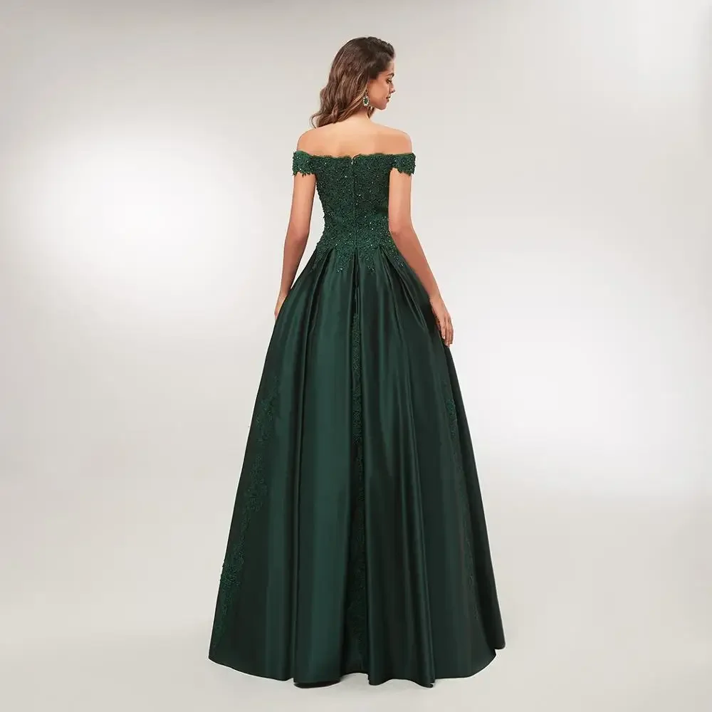 ชุดราตรีทรงเอไลน์หรูหราแบบเปิดไหล่ประดับลูกปัด ชุดงานเลี้ยงปักลายยาวสีเขียวเข้ม