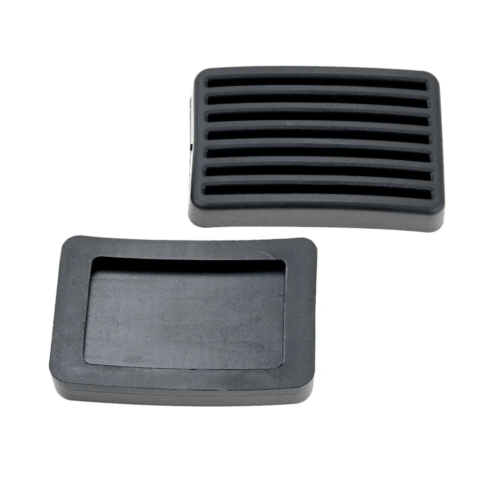 2Pcs Car Brake Clutch Pedal Rubber Pads Cover 3282524000 Fit for Hyundai Accent I10 PA Elantra MD/UD AD Kia Picanto SA Carens UN