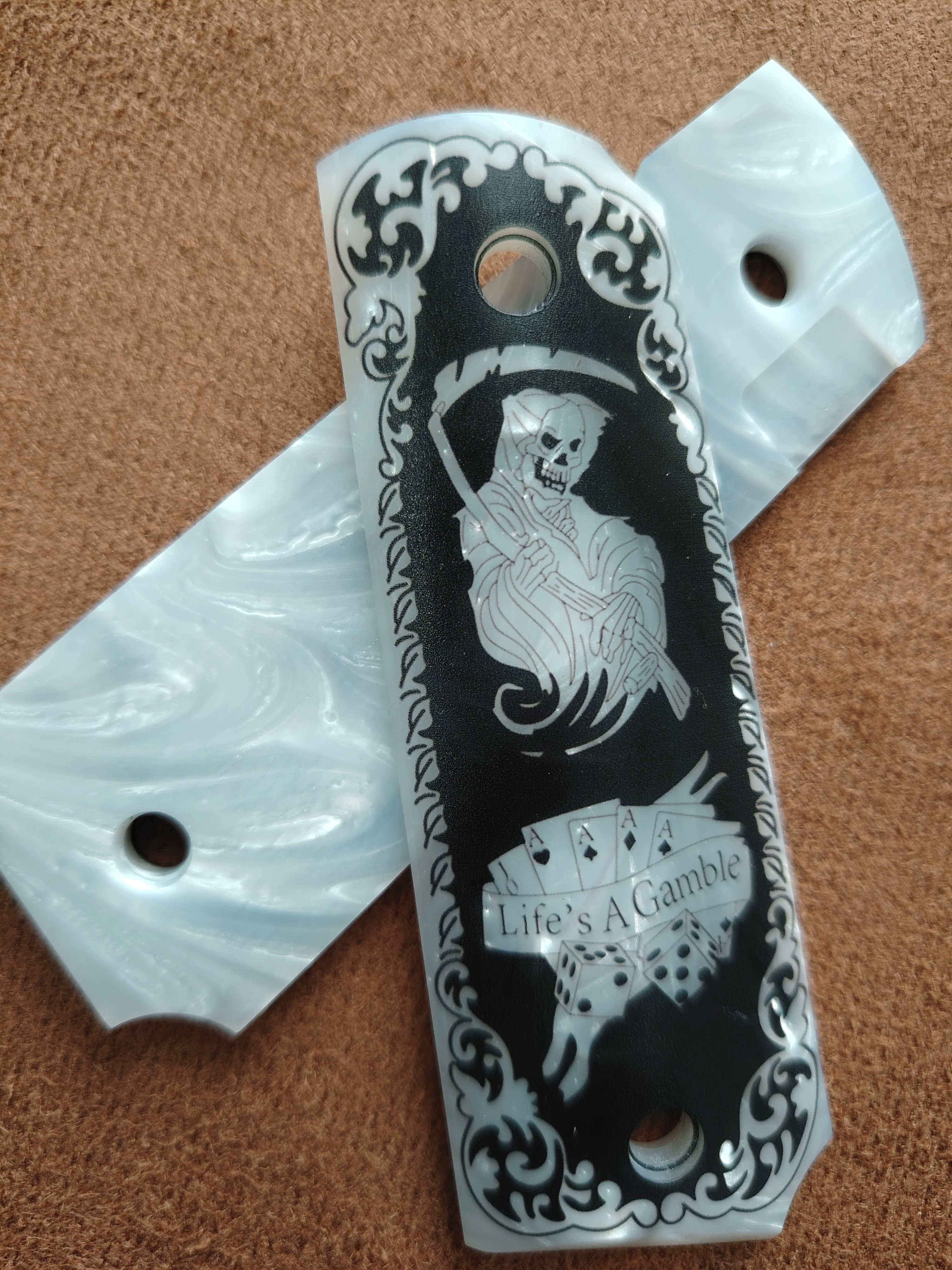 1911 그립스 풀 사이즈, 화이트 펄, 그림 리퍼(사신) 디자인, 콜트, 킴버, 스프링필드, 레밍턴, 록 아일랜드, 거버먼트 커맨더 호환