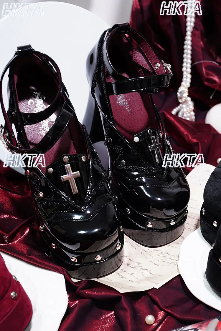 Gothic Dark Subculture Y2k Round Head Square Stiletto Black Shoes Punk Personality Waterproof Table High Heel Pumps Shoes Women