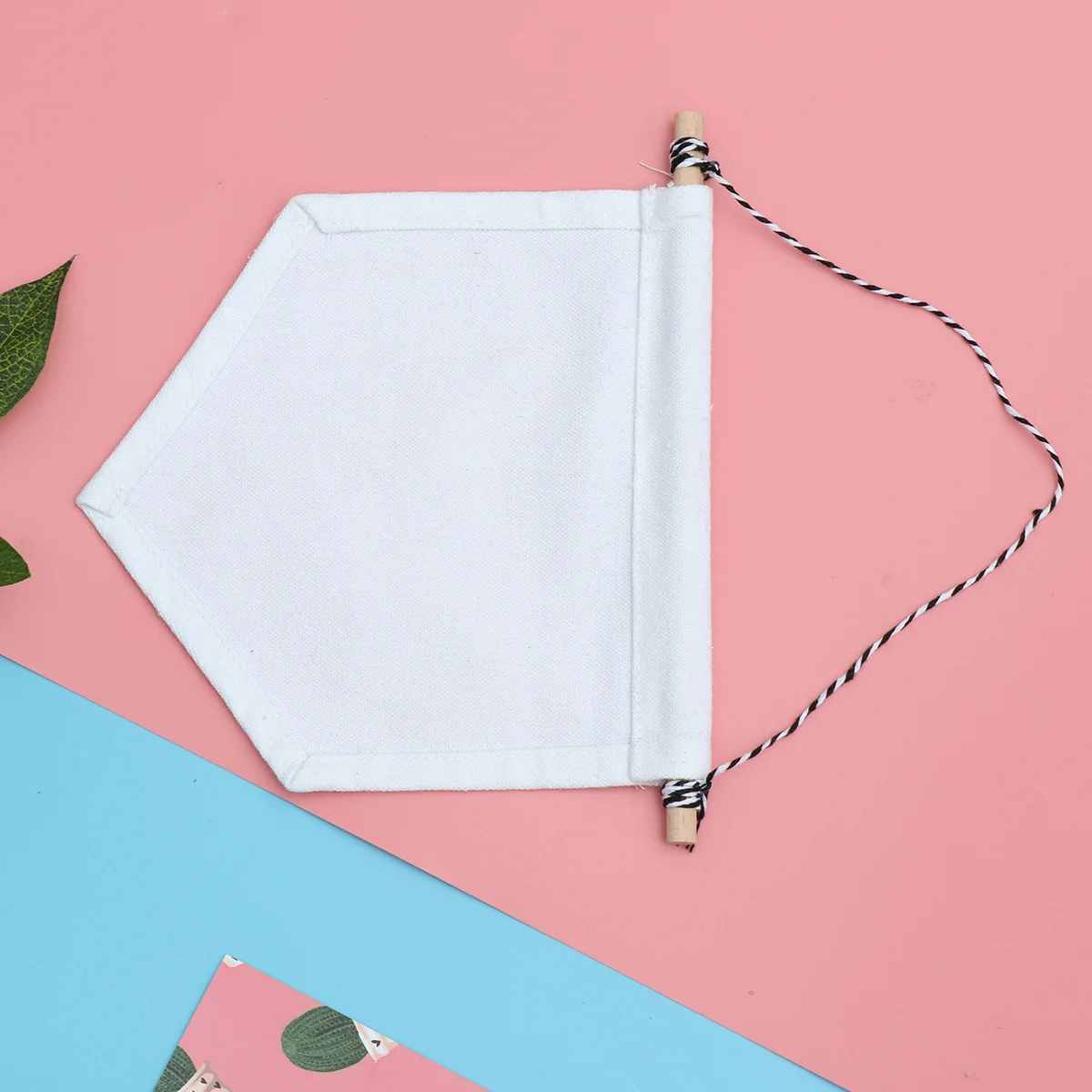 

Pin Display Pennant Banner Canvas Natural Cotton White Size S Plain Wall Banner for Pin Badge Patch Button Display