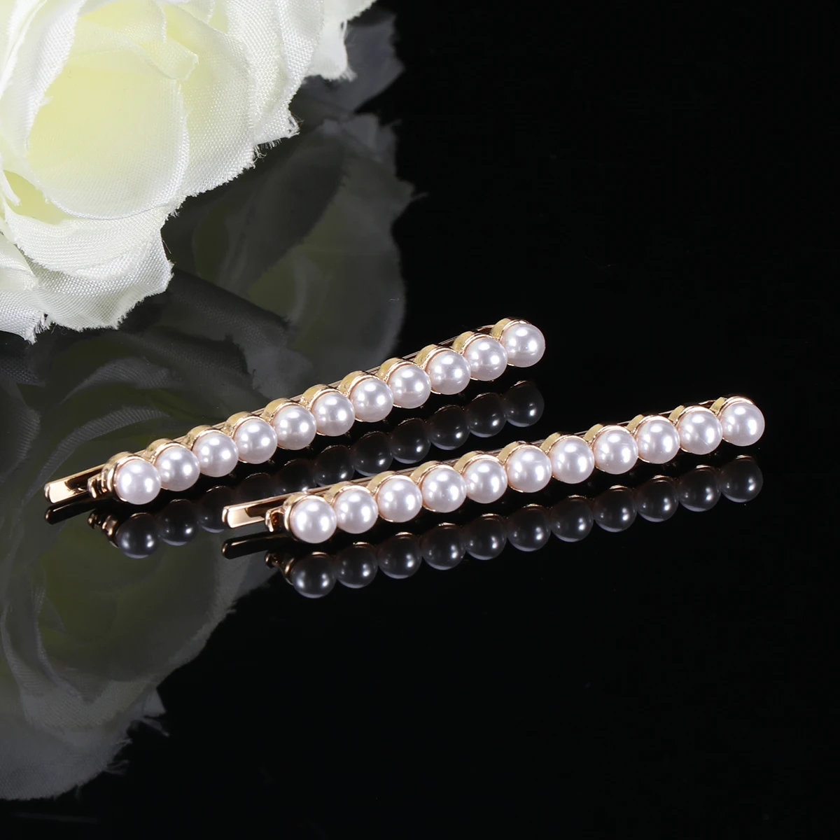 

2pcs Pearl Hair Clips Alloy Long Barrettes Golden Hairpins For Women Girls Fashion Elegant Accessories Easy Grip Hold Perfect