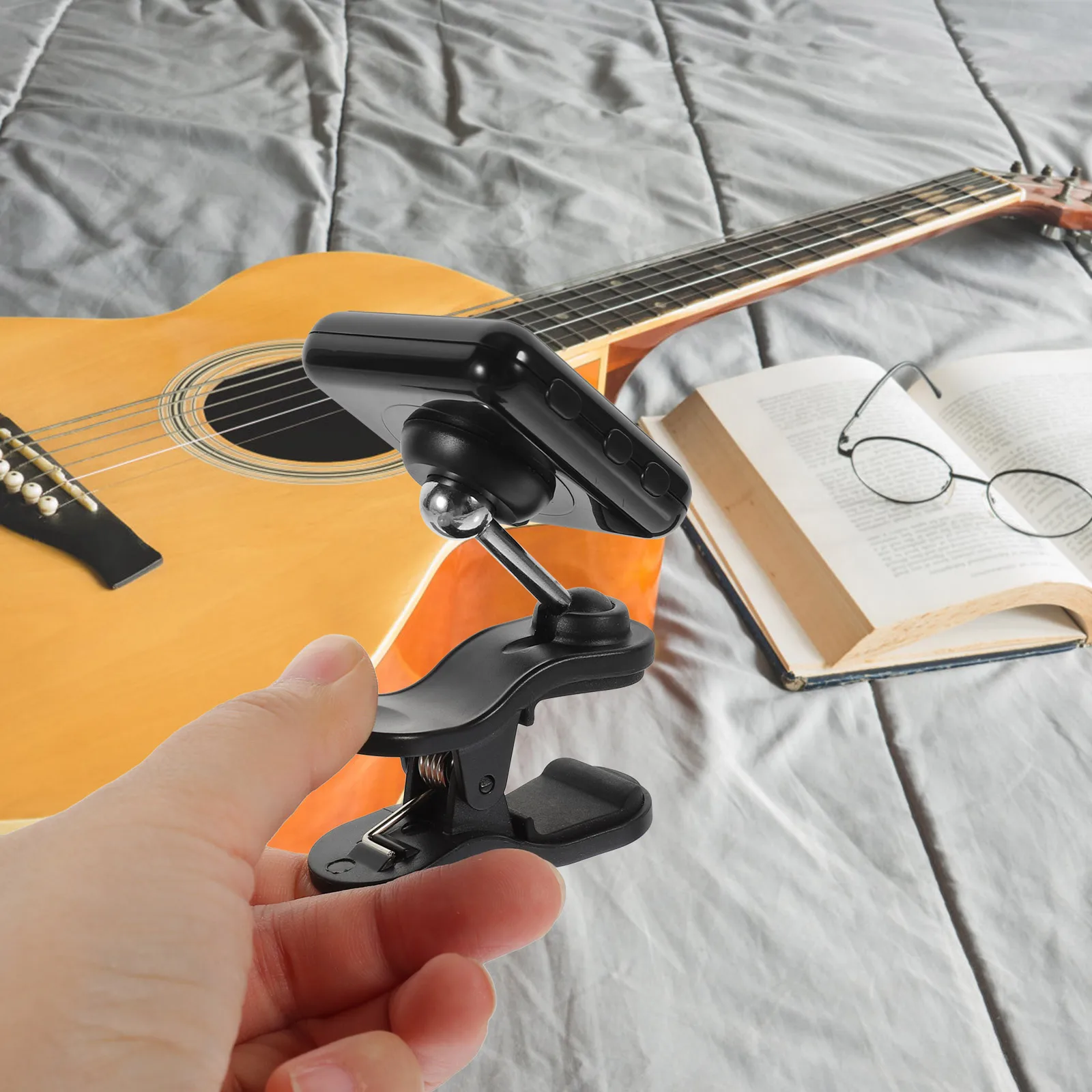 

Multi-Functional Guitar Tuner Clip On Rechargeable For Ukulele Bass Violin Acoustic Electric Tuning Device Portable Lightweight