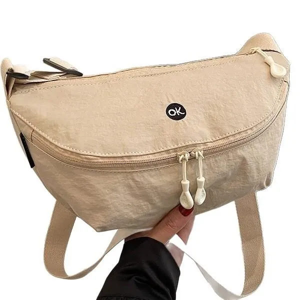 Ultra-Light Crossbody Bag Nylon Moon Tooth Waist Bag Women's Simple Outdoor Style Mobile Phone Bag Portable Chest Bag Adjusta...