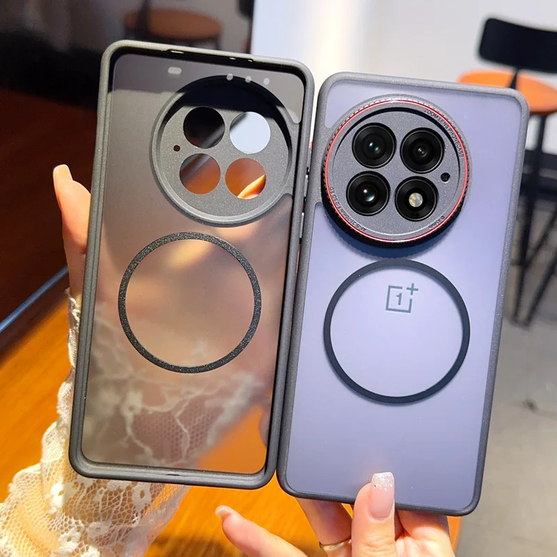 

Черный бронированный магнитный чехол Magsafe для Oneplus 13, чехол для беспроводной зарядки Oneplus 13R, защита объектива камеры Fundas Oneplus 13