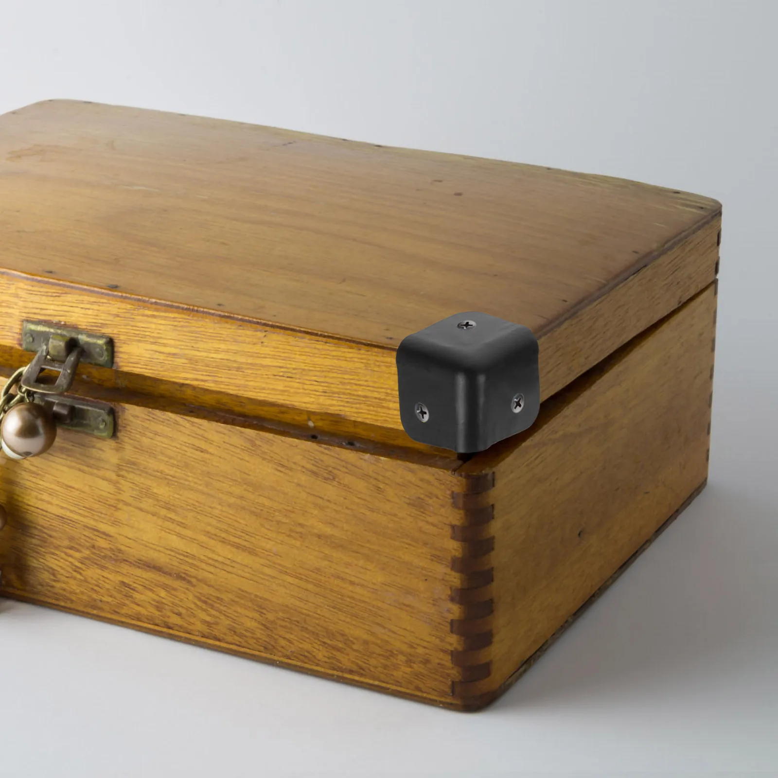 

16pcs Speaker Bag Corner 31x31mm Wood Case Stage Jewelry Box Guard Durable Furniture Angle Hardware