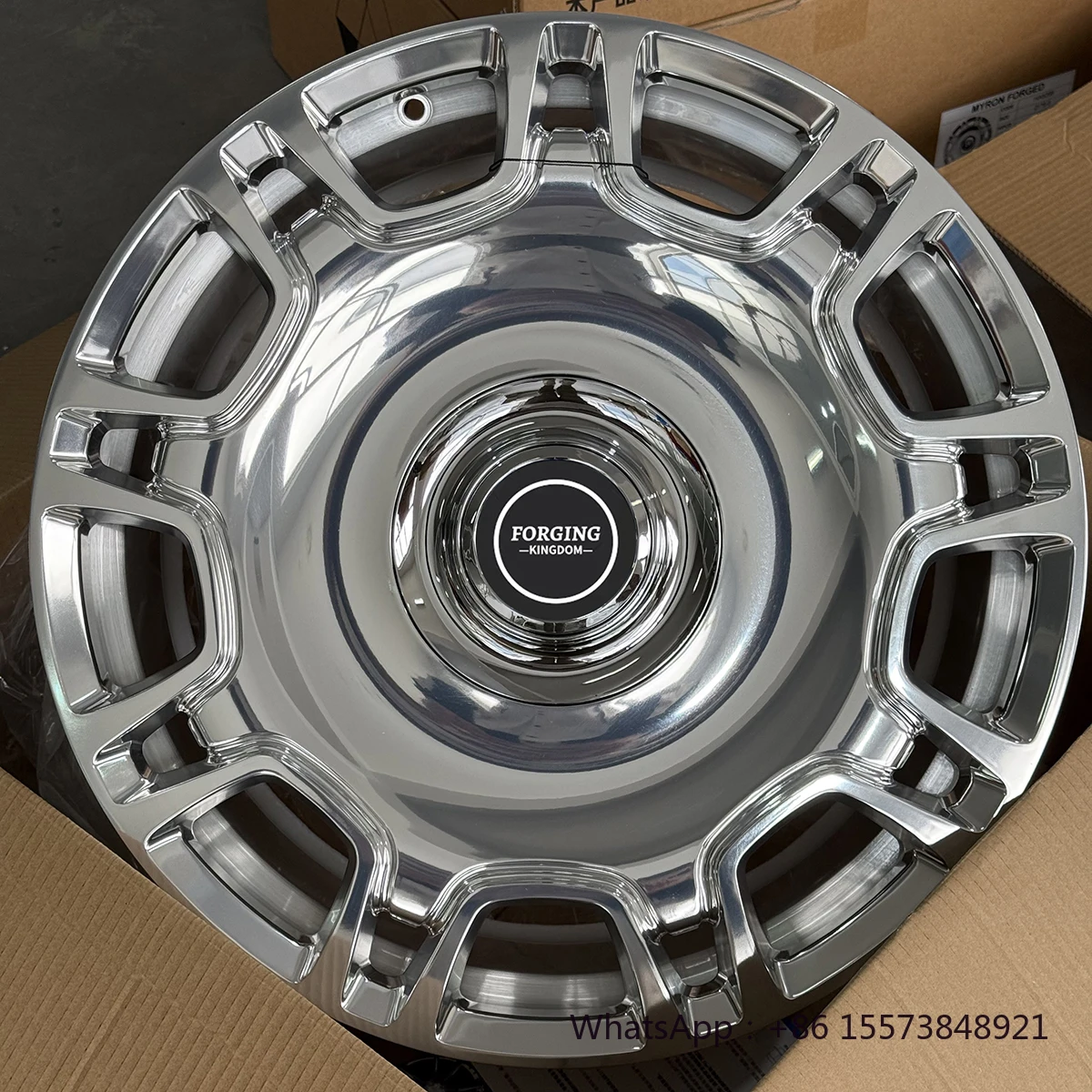 

Оптовые новые кованые диски из алюминиевого сплава 20-24 дюйма, вылет 40 мм, тонкая полировка, для легковых автомобилей, на заказ