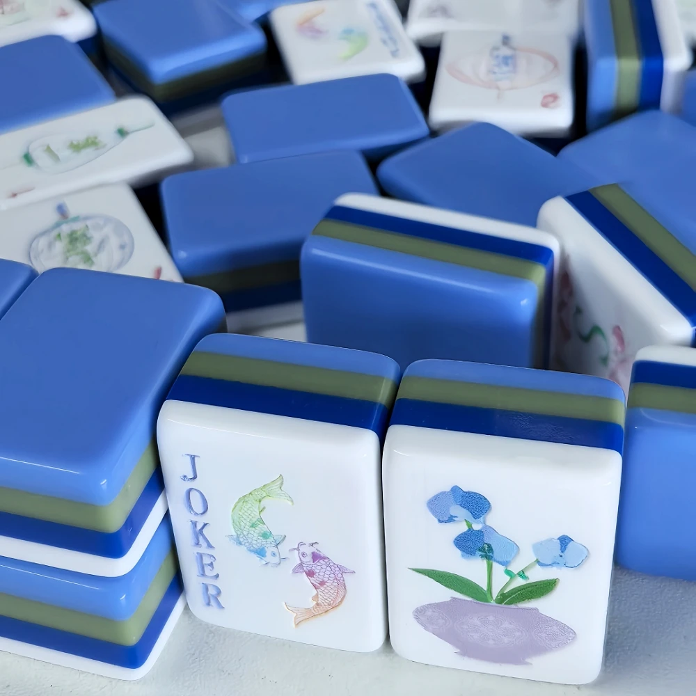 Hot Sale Royal Blue Engraved Mahjong Tiles Luxury American Mahjong Set 4-Layer Acrylic Portable Mah Jongg Sets Adult Board Games