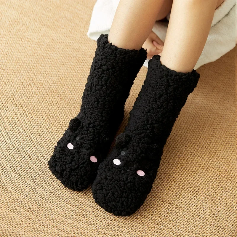 Floor Socks Women Autumn and Winter Velvet Coral Fleece Socks Sleep Home Slippers Snow Socks Confinement Bear Carpet Socks