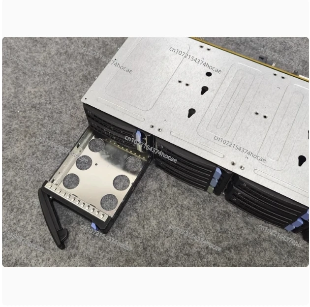 قفص القرص الصلب 12 خليج 3.5 بوصة 6 جيجا بايت، تخزين 12 جيجا بايت NAS Black Qunhui CDN هيكل سلسلة SAS قابل للتبديل السريع