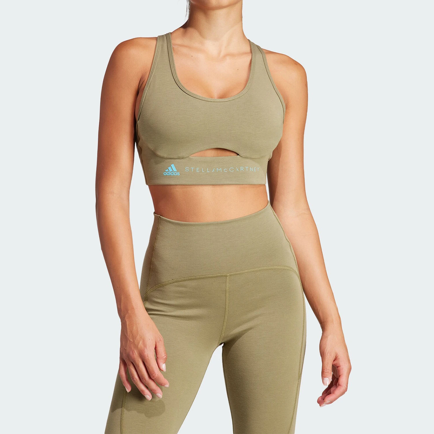 

Adidas genuine New Women's Medium Support U-Back Sports Bra IT5717