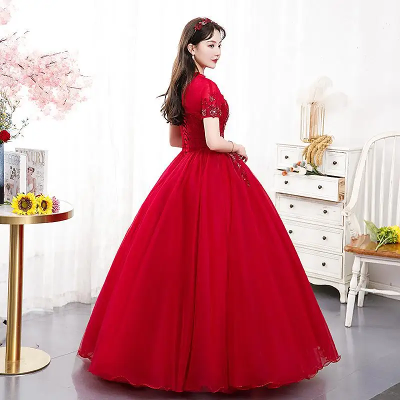 Vestidos de quinceañera de tul personalizados, delicados vestidos de baile de flores con cuentas y manga corta, clásico, elegante, largo, Sukienka Balowa