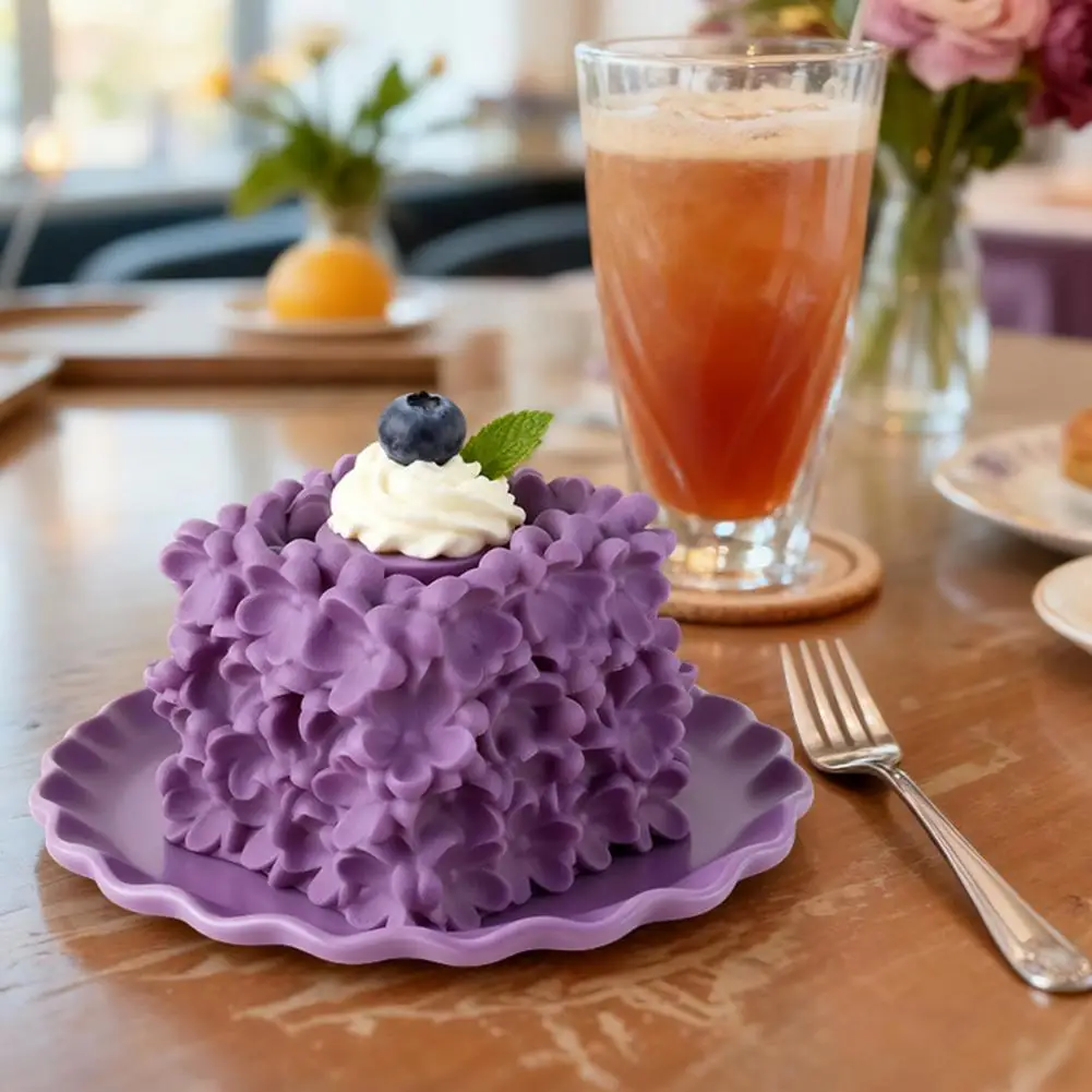 Silicone Flower Cake Mold, Non-Stick Floral Cake Mold, Easy to Release Baking Pan for Cakes Jelly Pudding Soap Candles