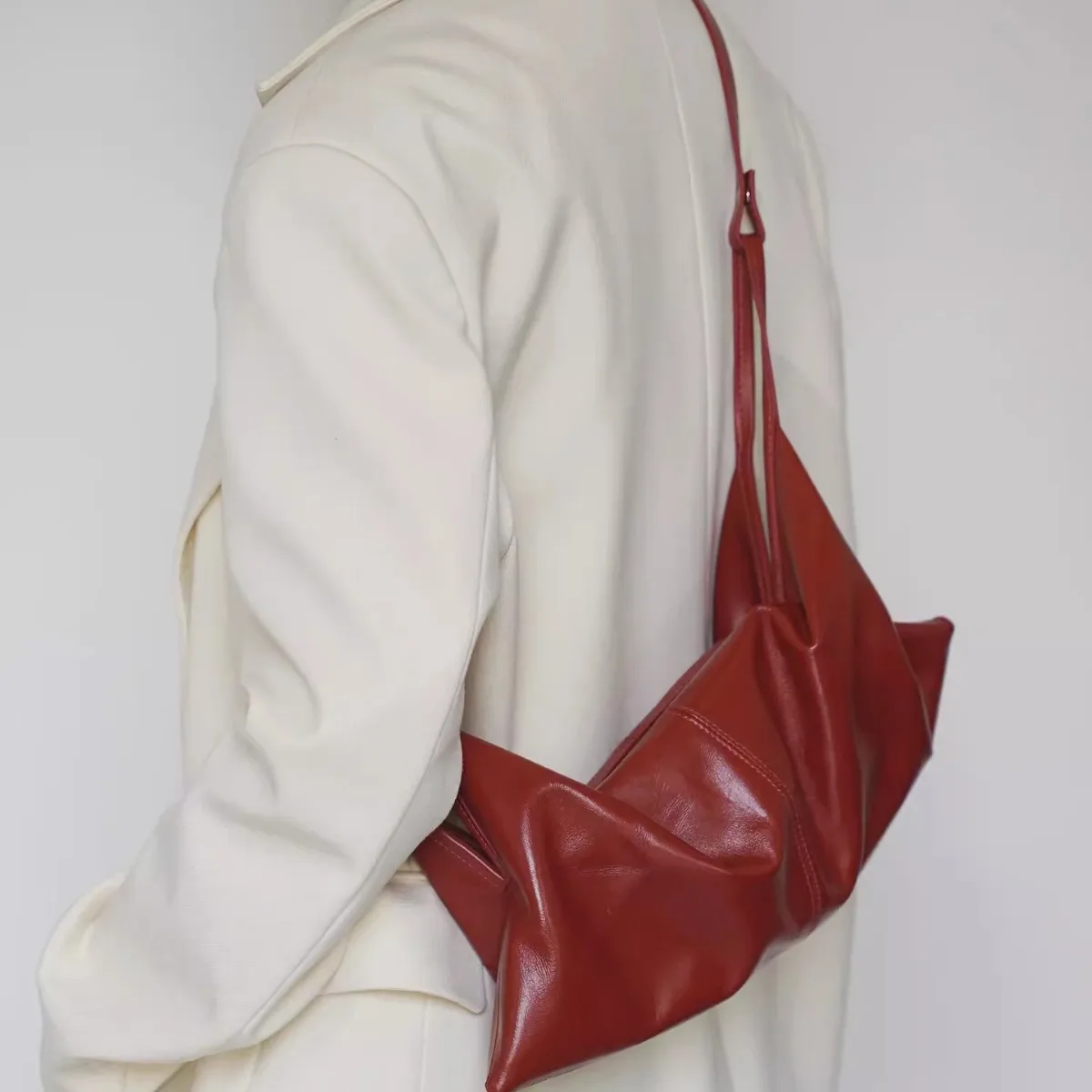 Lazy Style Cow Horn Bag Foldable Handbag Soft Leather Top Layer Oil Wax Single Shoulder Crossbody Handbag Urban Minimalist...