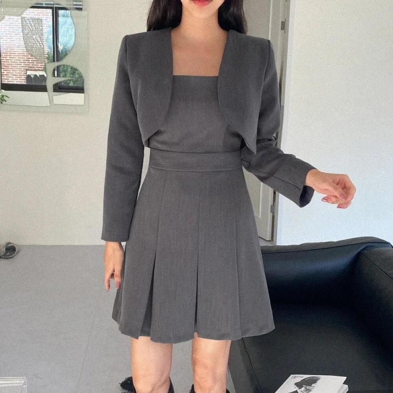 

Korean Fashion Autumn New Women Two Piece Skirt Sets Long Sleeve Short Blazer Jacket + Slim Waist A Line Pleated Vest Dress Sets