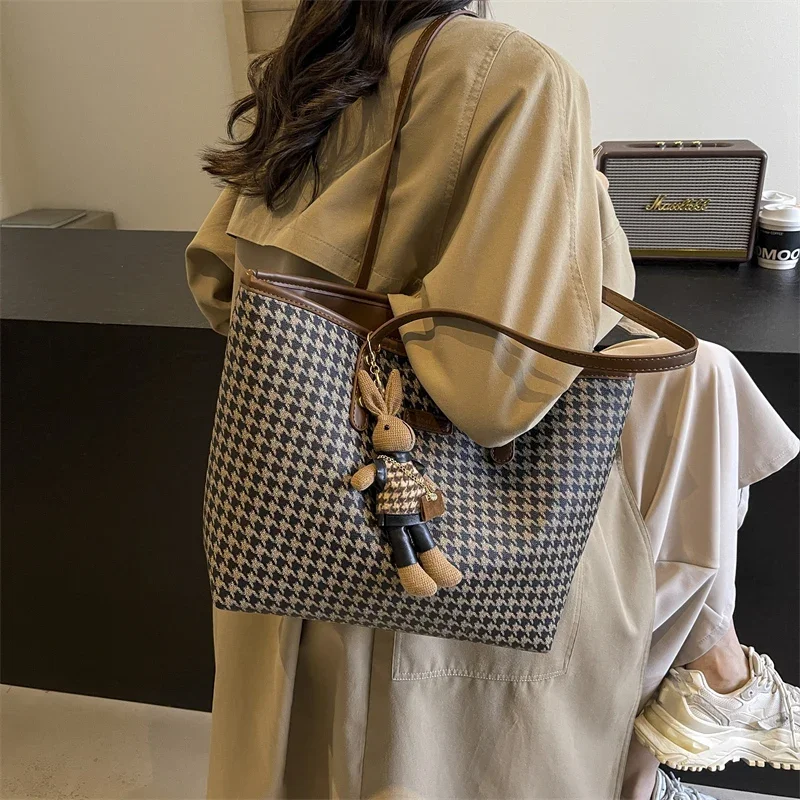 Large Capacity Shoulder Bags 2024 New Fashion Soft Pu Leather Plaid Tote Bags Designer Luxury Commuting Women\'s Handbags