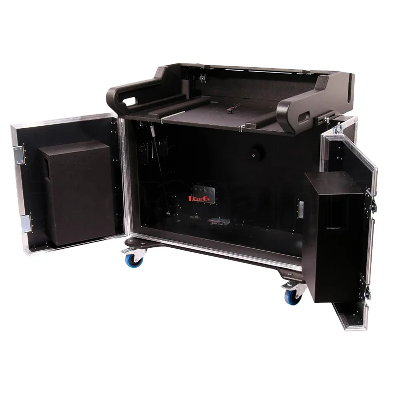 

Custom Flight Flip Case for Midas M32 Console