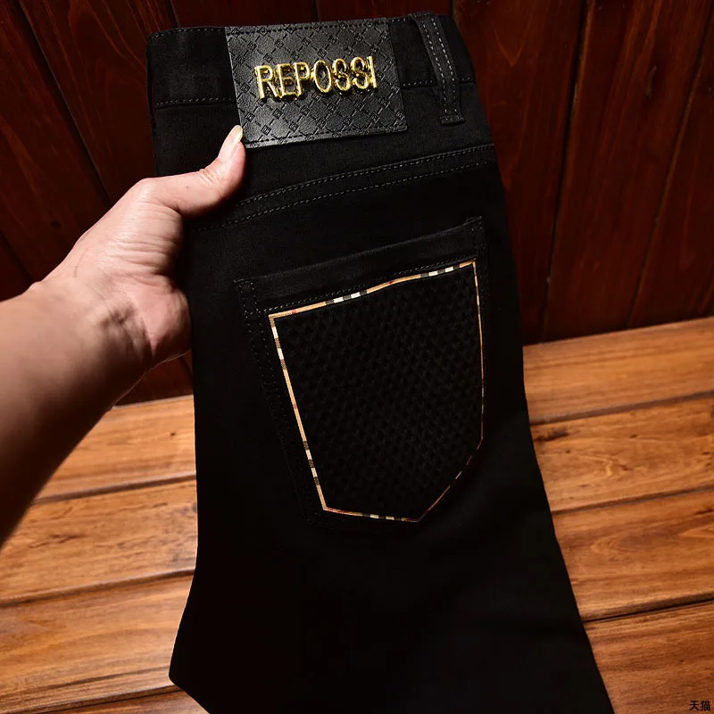 Jeans preto leve, luxuoso e simples, masculino, reto, slim fit, casual, na moda, magro, elástico, na moda, todos os fósforos, novo, 2024