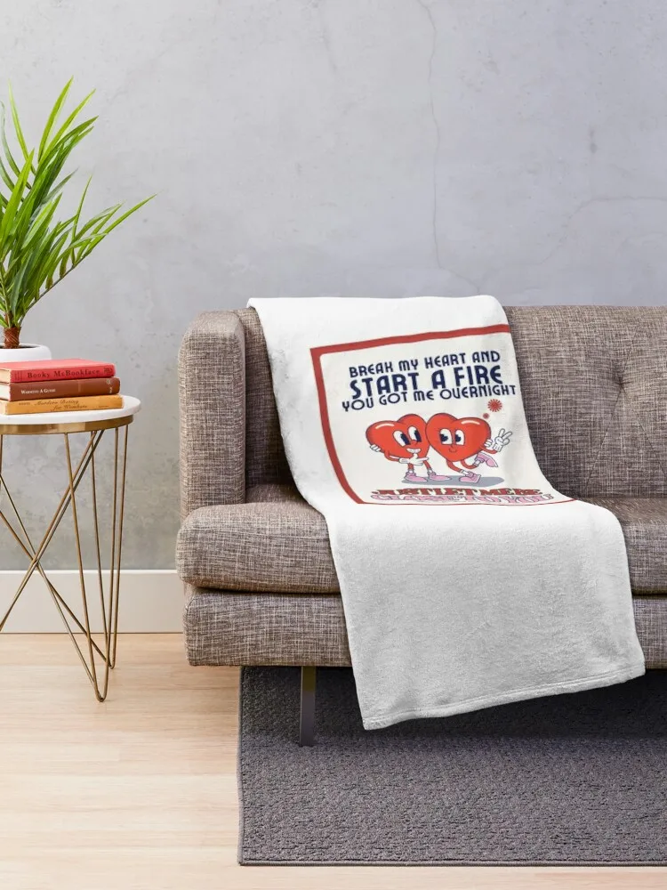 Close To You Gracie Abrams Poster Fan (sticker and more) Throw Blanket Decorative Sofa warm winter funny gift Blankets