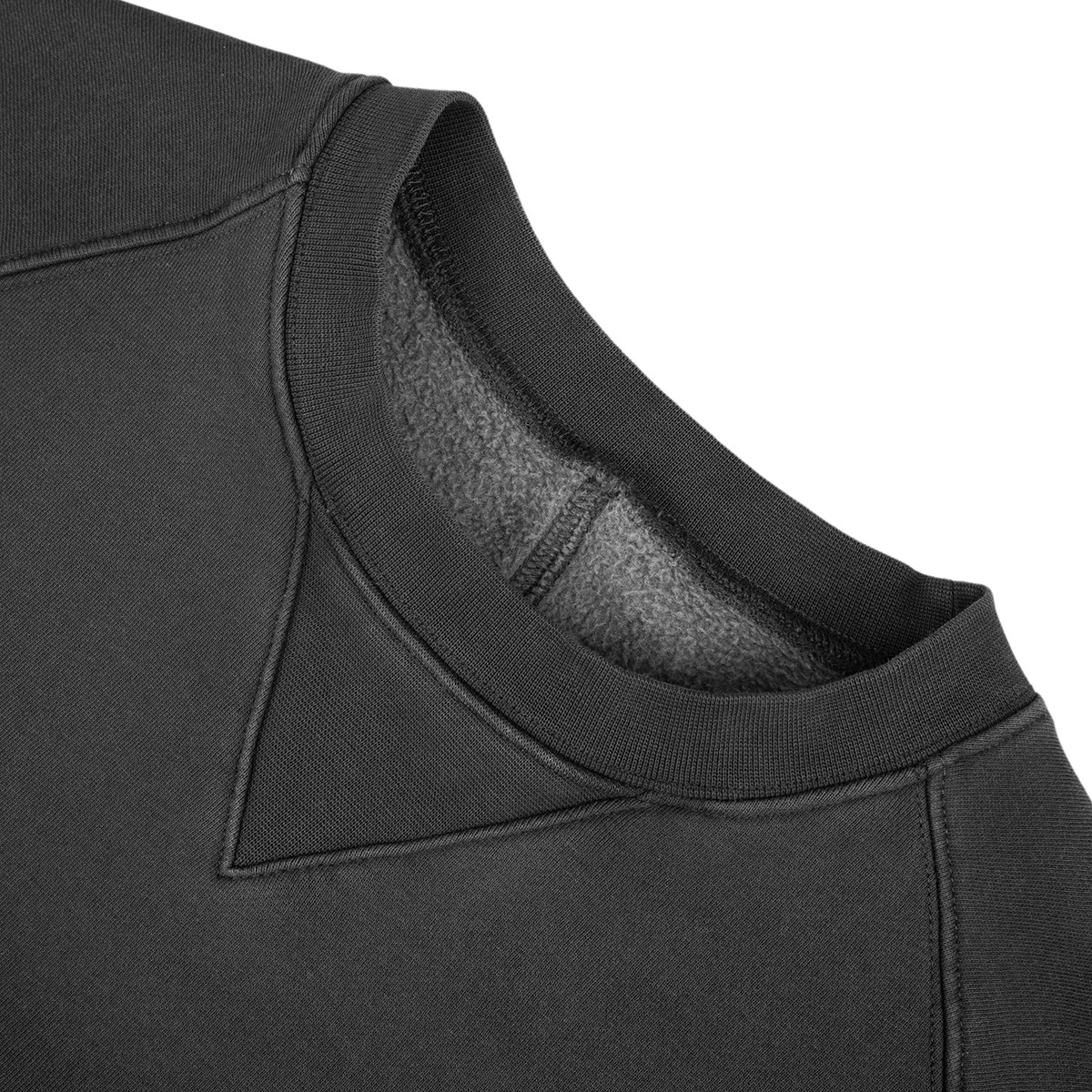 سترة كشمير جديدة بياقة دائرية لخريف وشتاء 2025