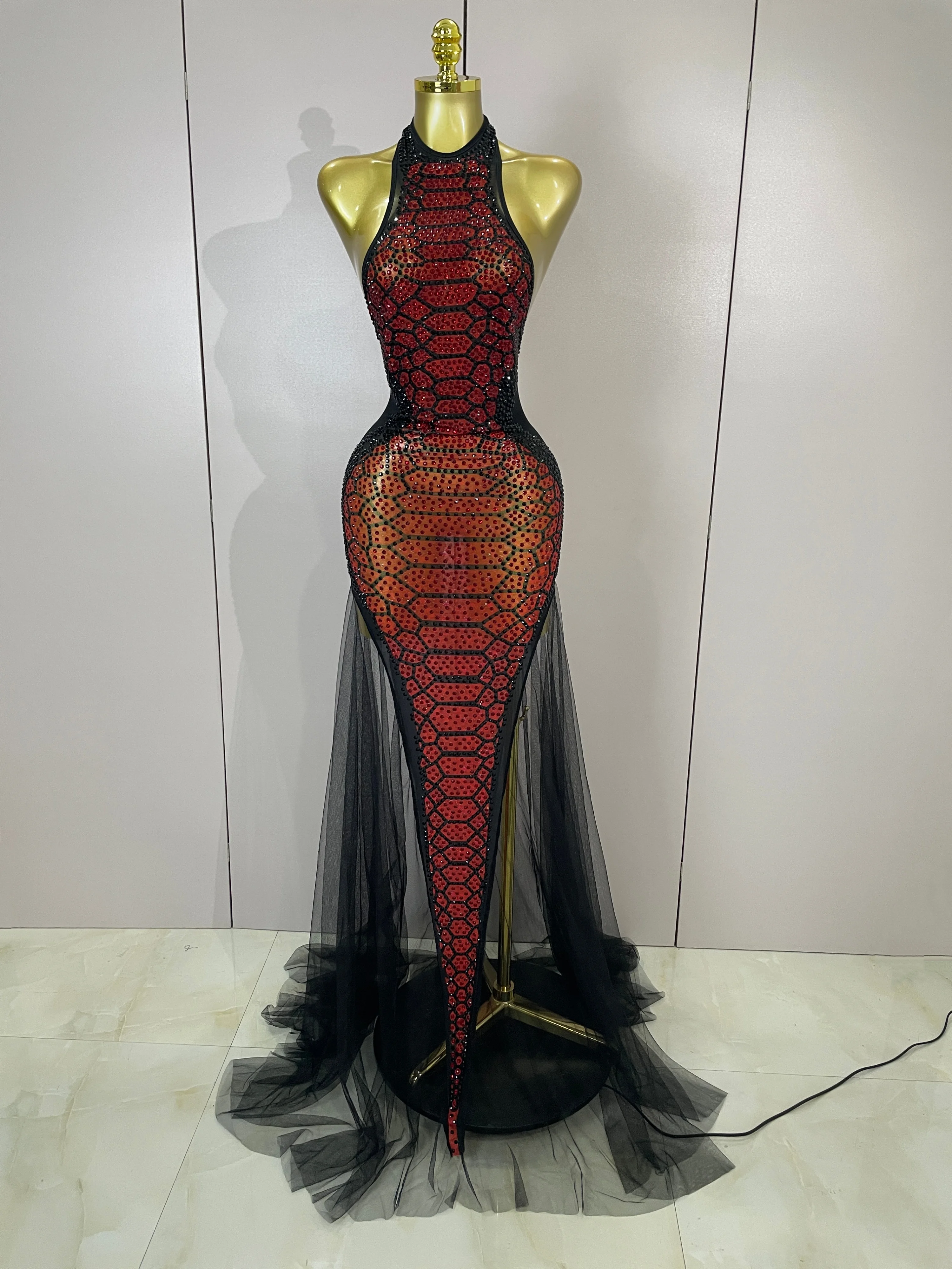 

Роскошное блестящее платье с бриллиантами, без спинки, полупрозрачное, длинное, элегантное, для вечерних мероприятий, вечеринок, сексуальное, для ночных клубов, баров, съемок на сцене