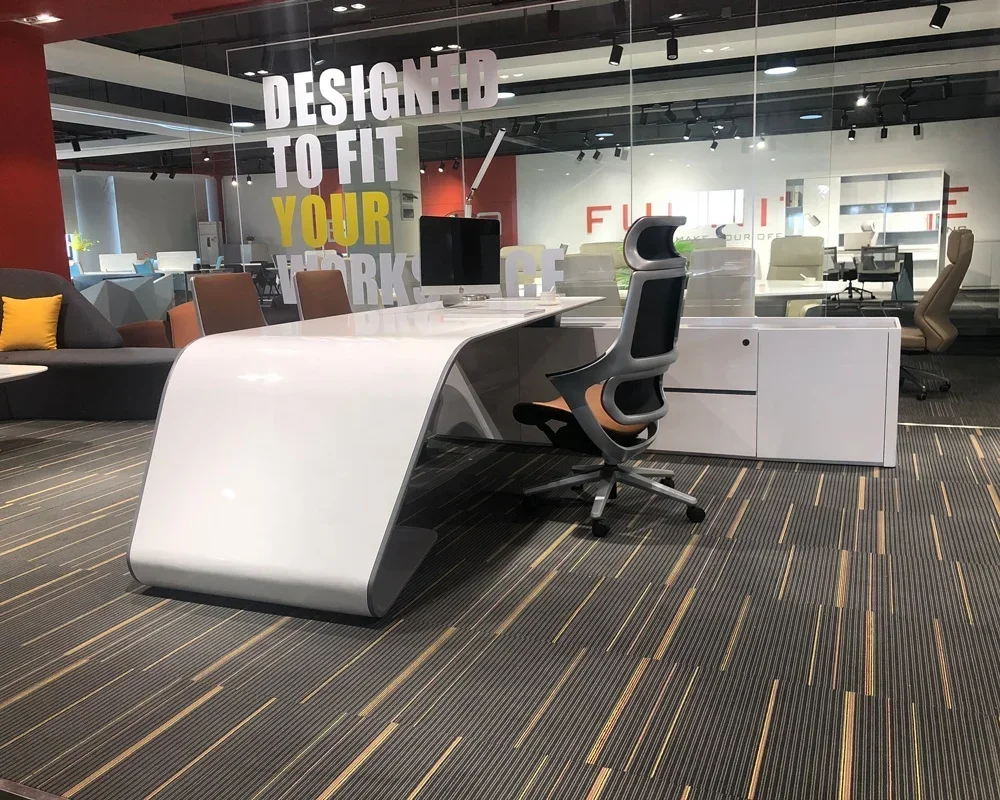 

Беспроводная зарядка 2026 CEO: Умный L-образный стол, современная белая мебель для домашнего офиса, высокотехнологичный стол для руководителя/менеджера/директора