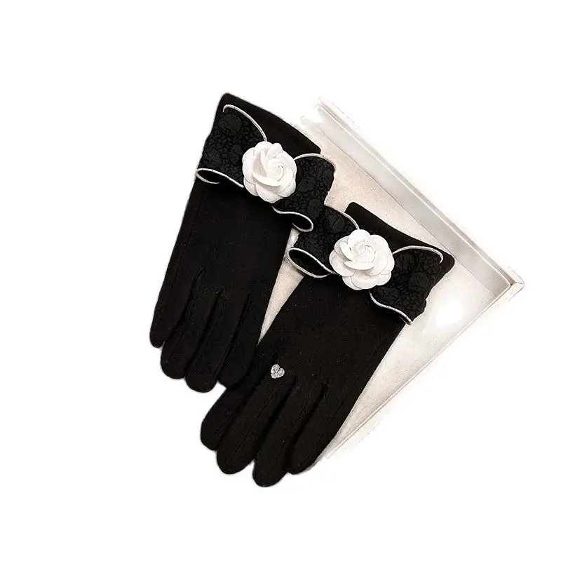 AliExpress Winter Cashmere Gloves Women Luxury Brand Designer Rhinestone Big Flower Wool Mittens Female Touchable Cycling Warm Gloves Gift