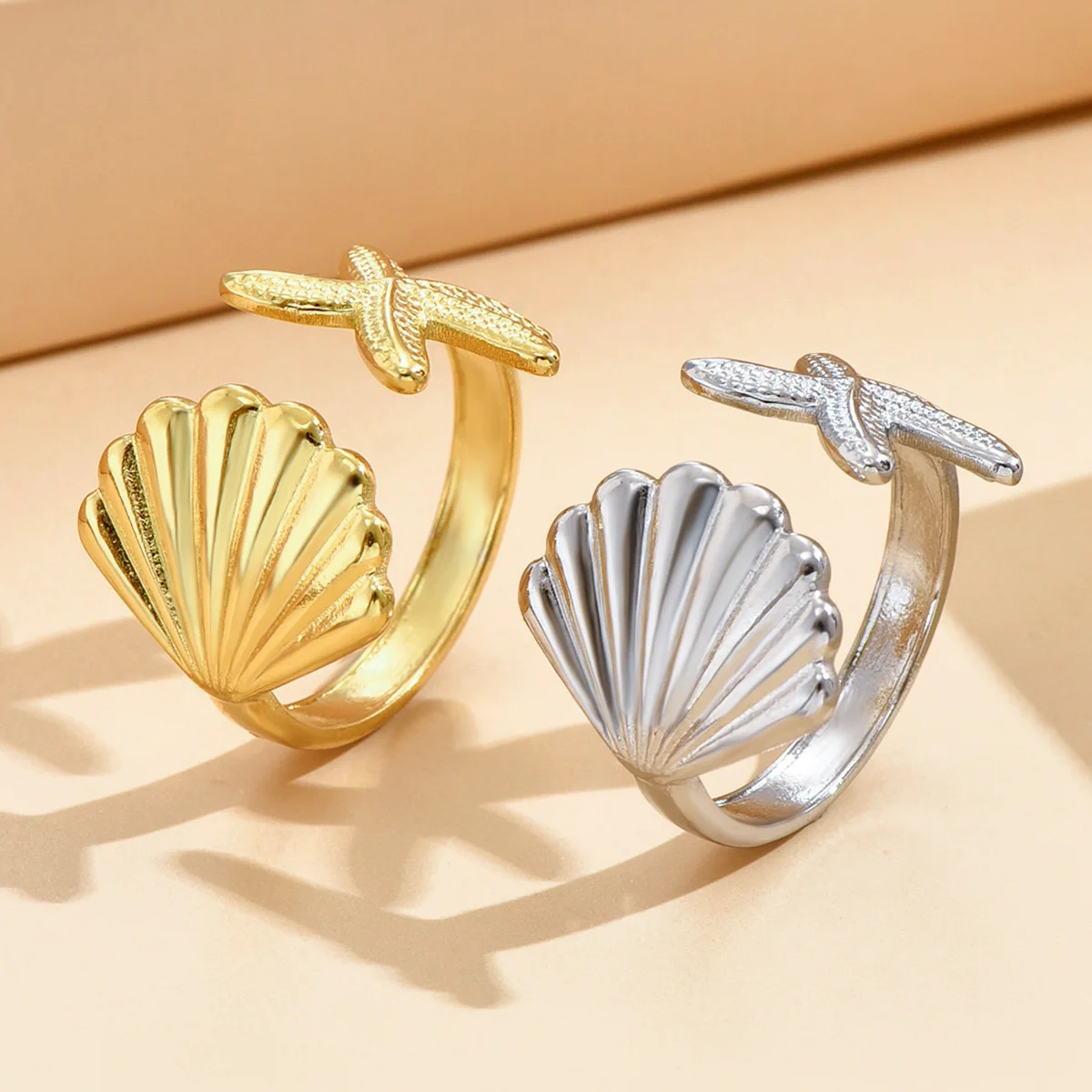 Stainless Steel Gold Color Starfish Shell Open Rings for Women Vacation Style Adjustable Finger Ring Wedding Jewelry Party Gift