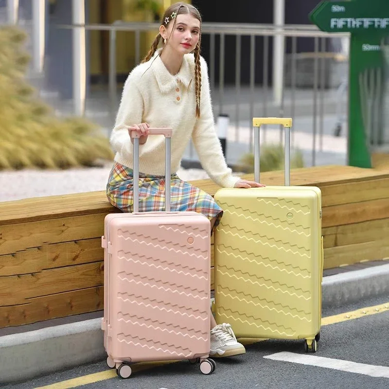 Fashion Rolling Luggage Travel Suitcase Large Capacity Trunk Password Trolley Case Unisex Carry on Box Universal Wheel Bag