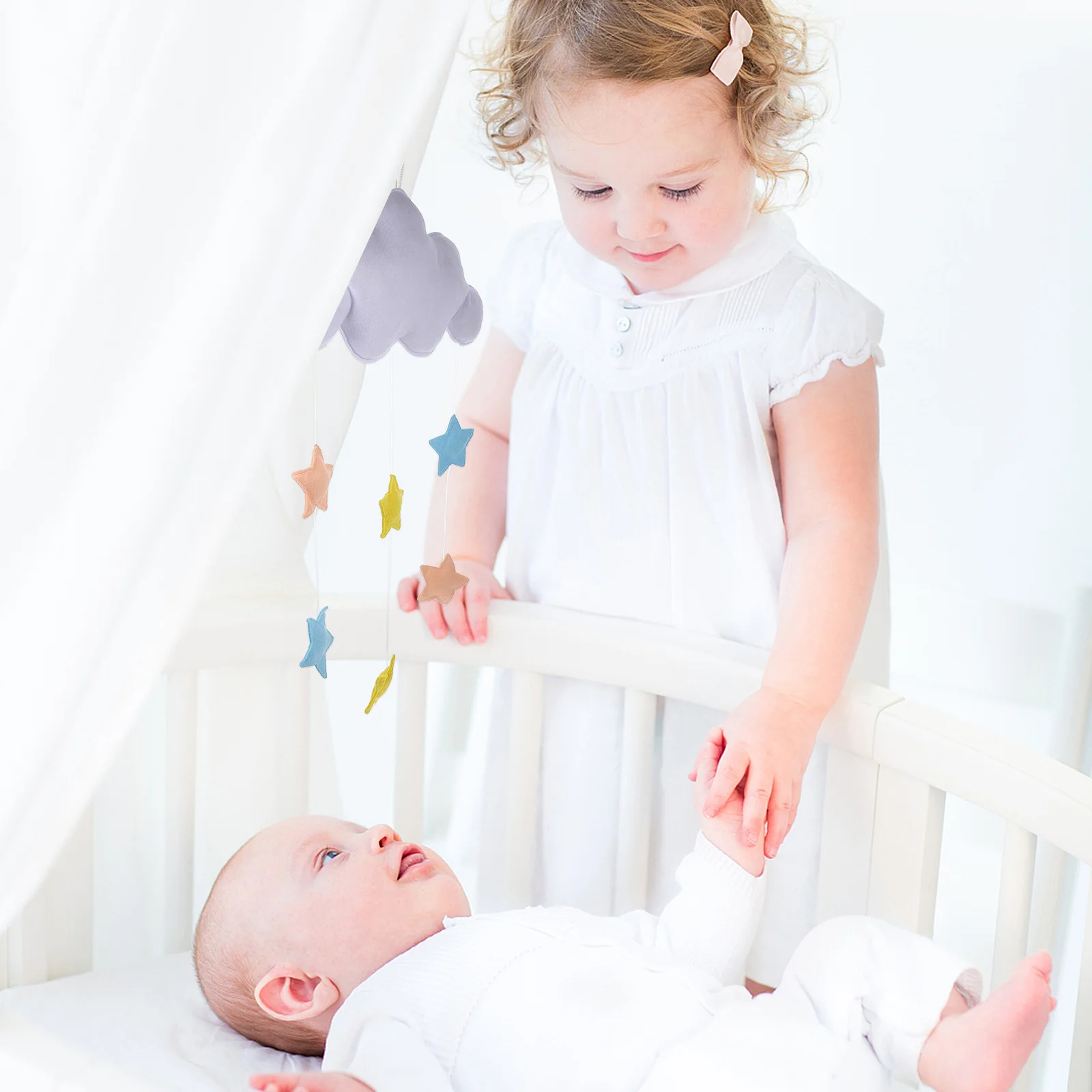 

Cloud Hanging Decor with Star Design Ideal for Baby Room Living Room Door Wall Hanging Felt Decorations for Bedroom